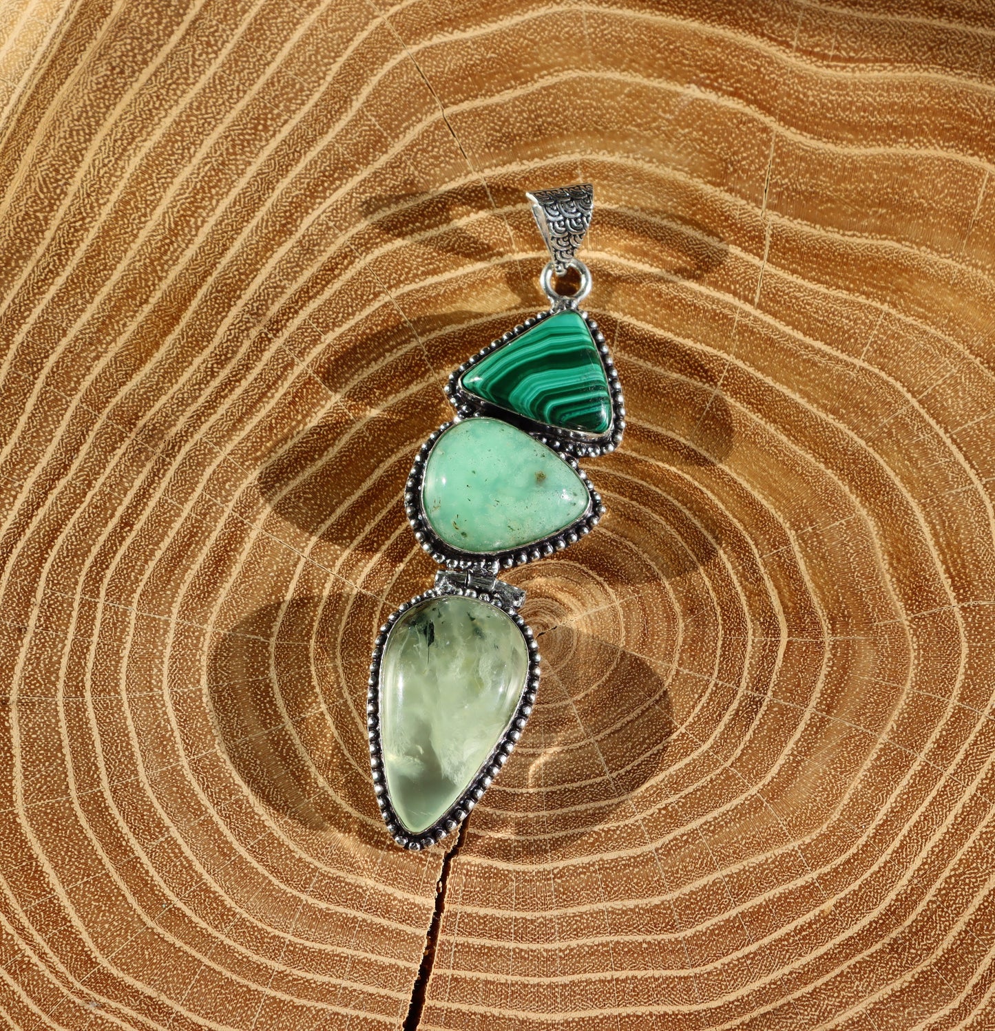 Přívěšek malachit chryzopras epidot v prehnitu - Supreme Panthers