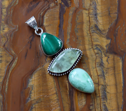 Přívěšek malachit chryzopras epidot v prehnitu - Supreme Panthers