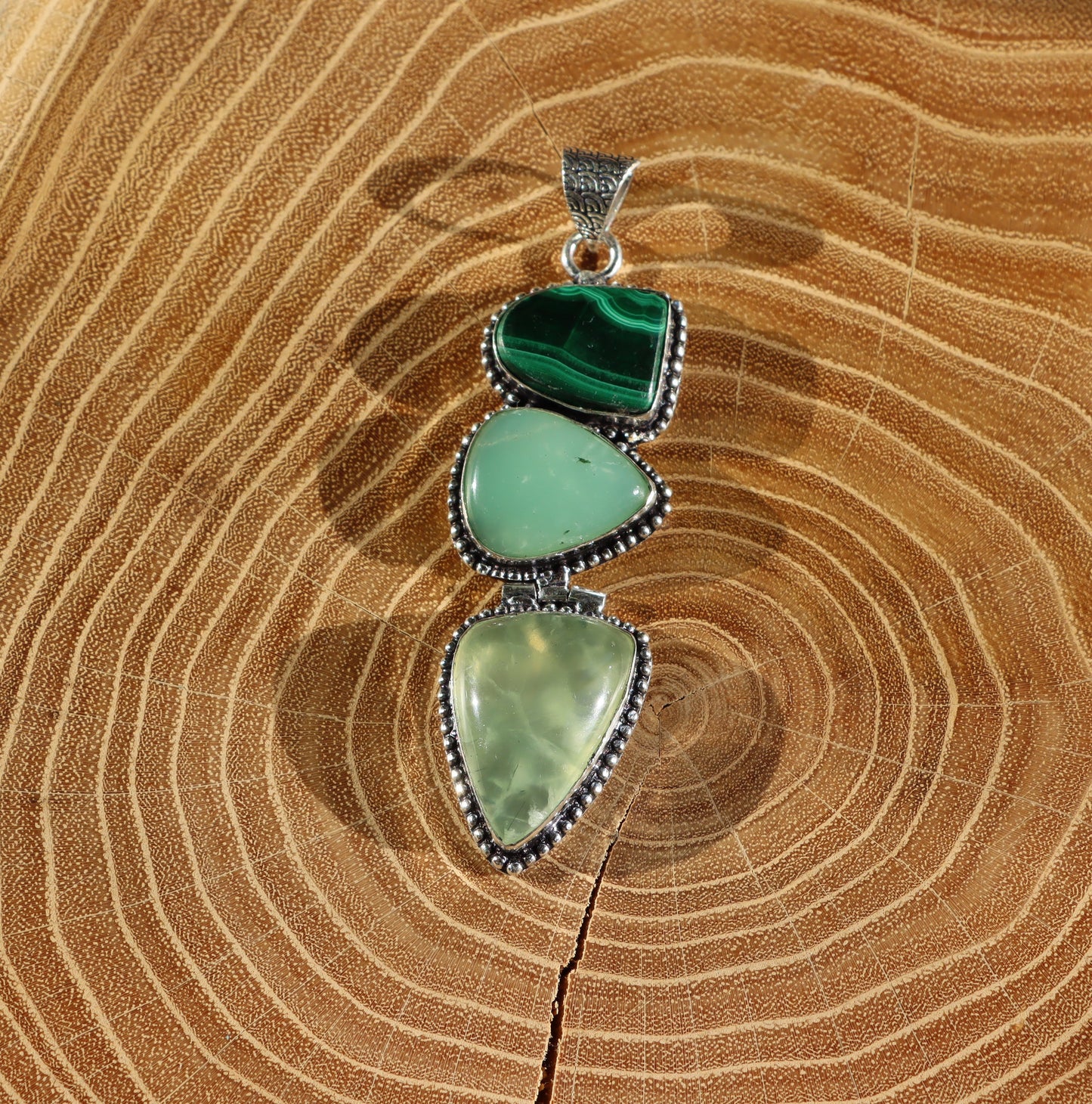 Přívěšek malachit chryzopras epidot v prehnitu - Supreme Panthers