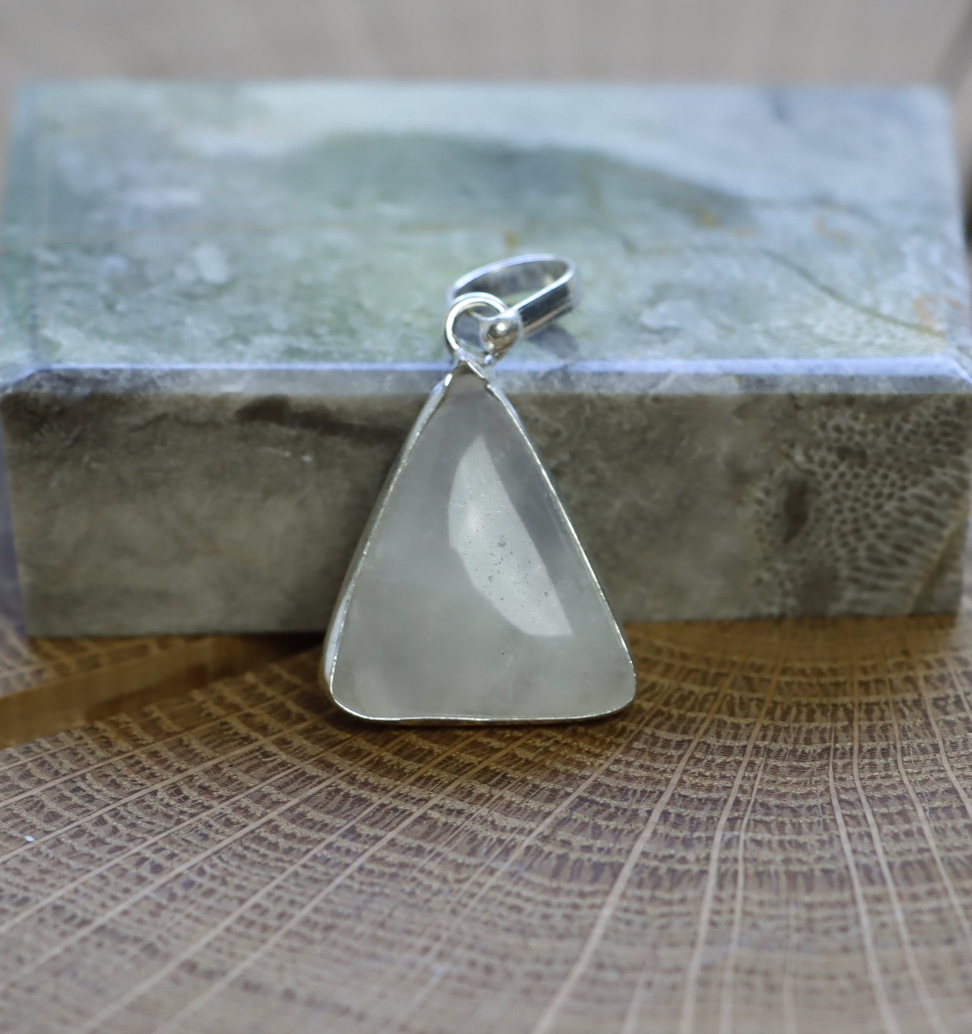 Přívěšek měsíční kámen - Supreme Panthers