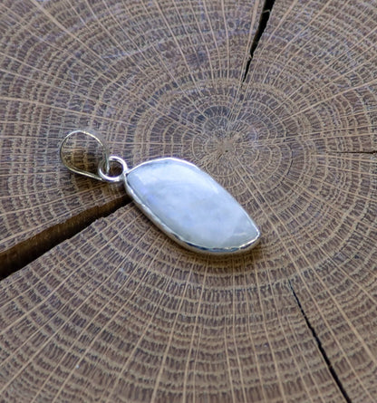 Přívěšek měsíční kámen - Supreme Panthers