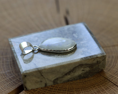 Přívěšek měsíční kámen - Supreme Panthers