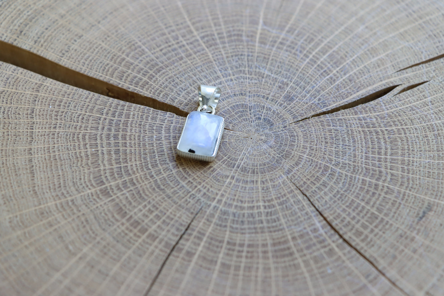 Přívěšek měsíční kámen - Supreme Panthers