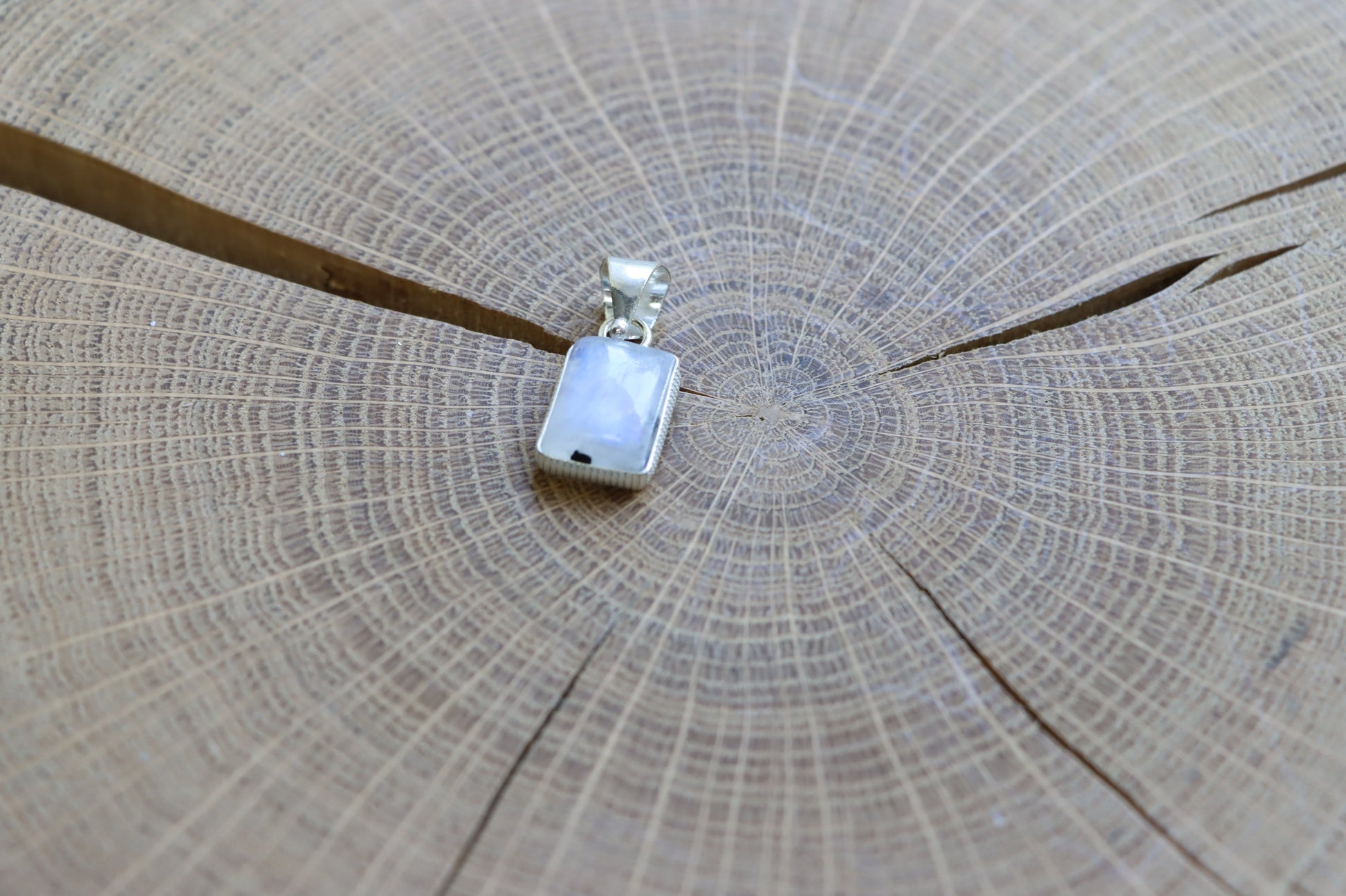 Přívěšek měsíční kámen - Supreme Panthers