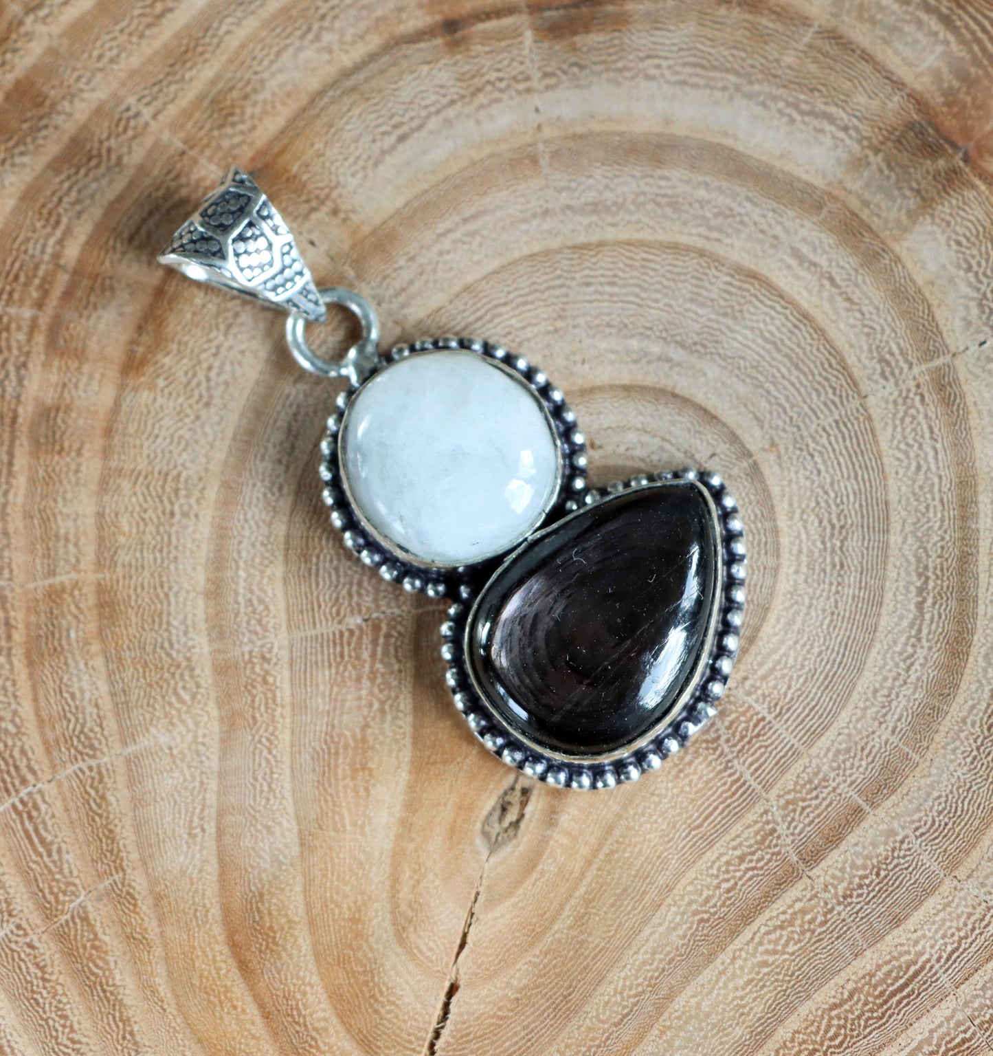 Přívěšek měsíční kámen hyperstén - Supreme Panthers