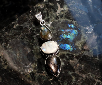 Přívěšek měsíční kámen hyperstén labradorit - Supreme Panthers