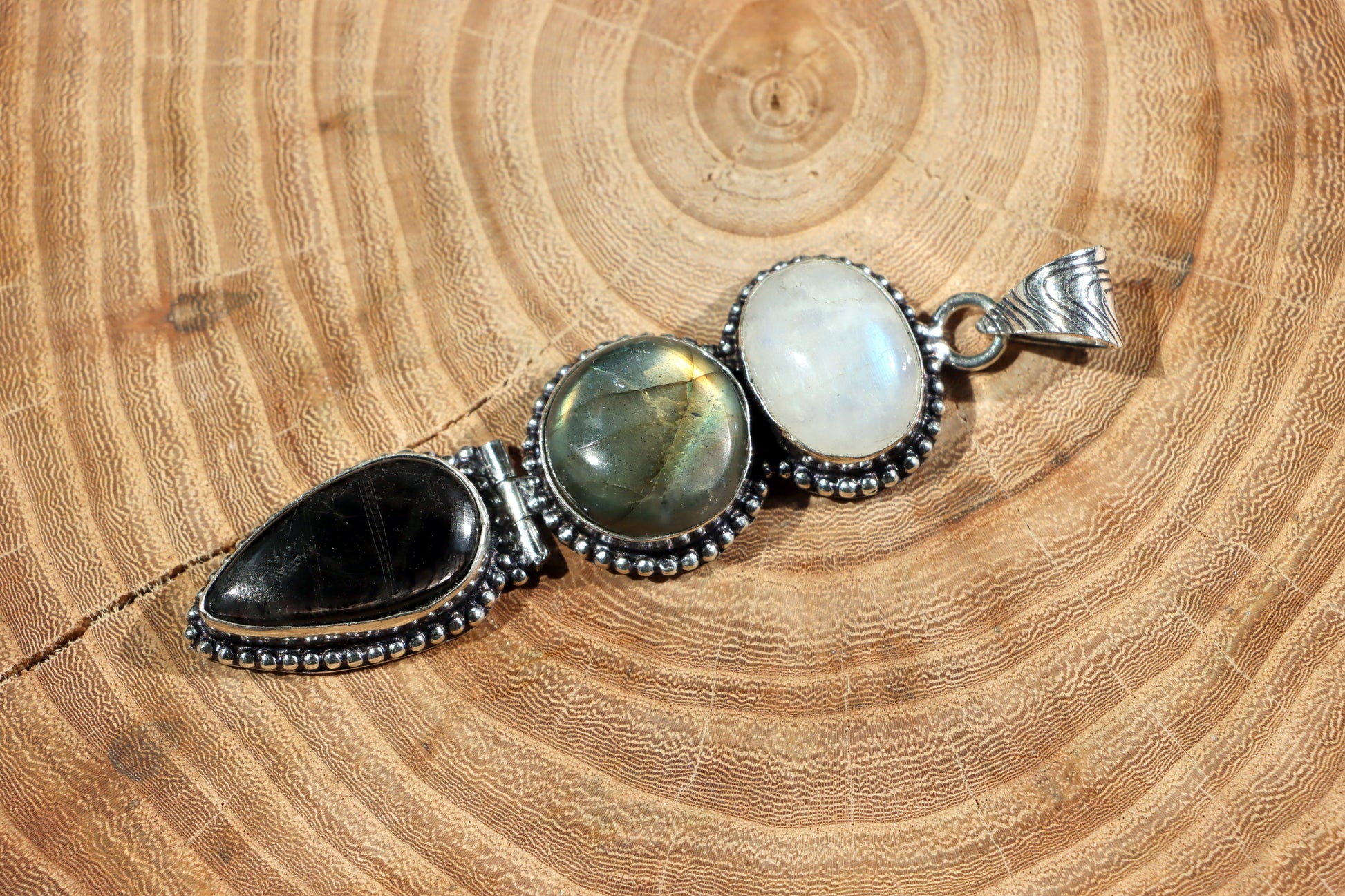 Přívěšek měsíční kámen labradorit hyperstén - Supreme Panthers