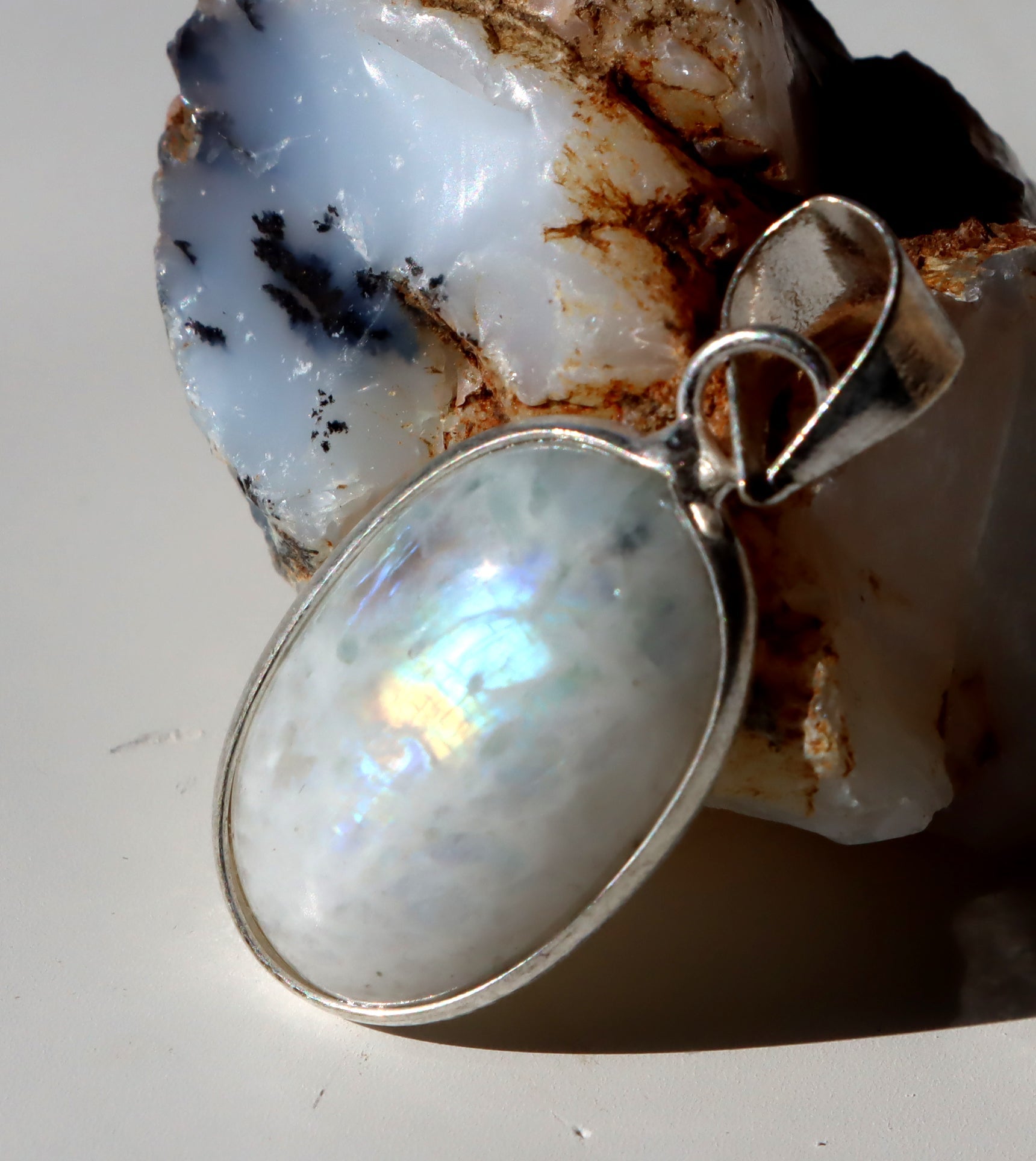 Přívěšek měsíční kámen malý - Supreme Panthers