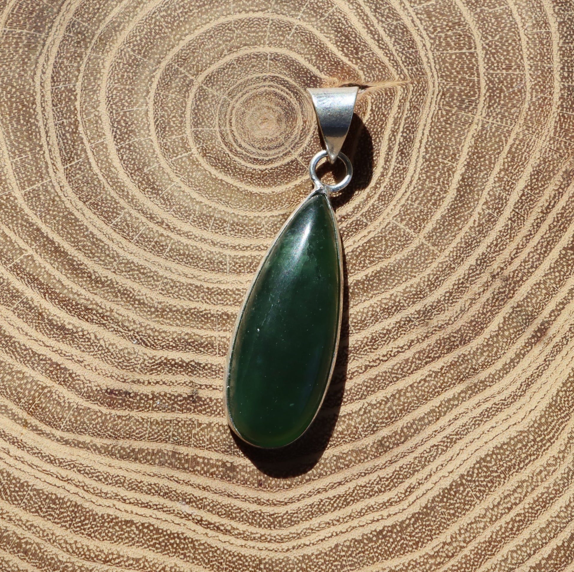 Přívěšek nefrit - Supreme Panthers