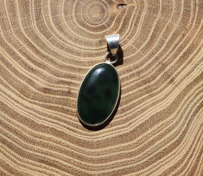 Přívěšek nefrit - Supreme Panthers