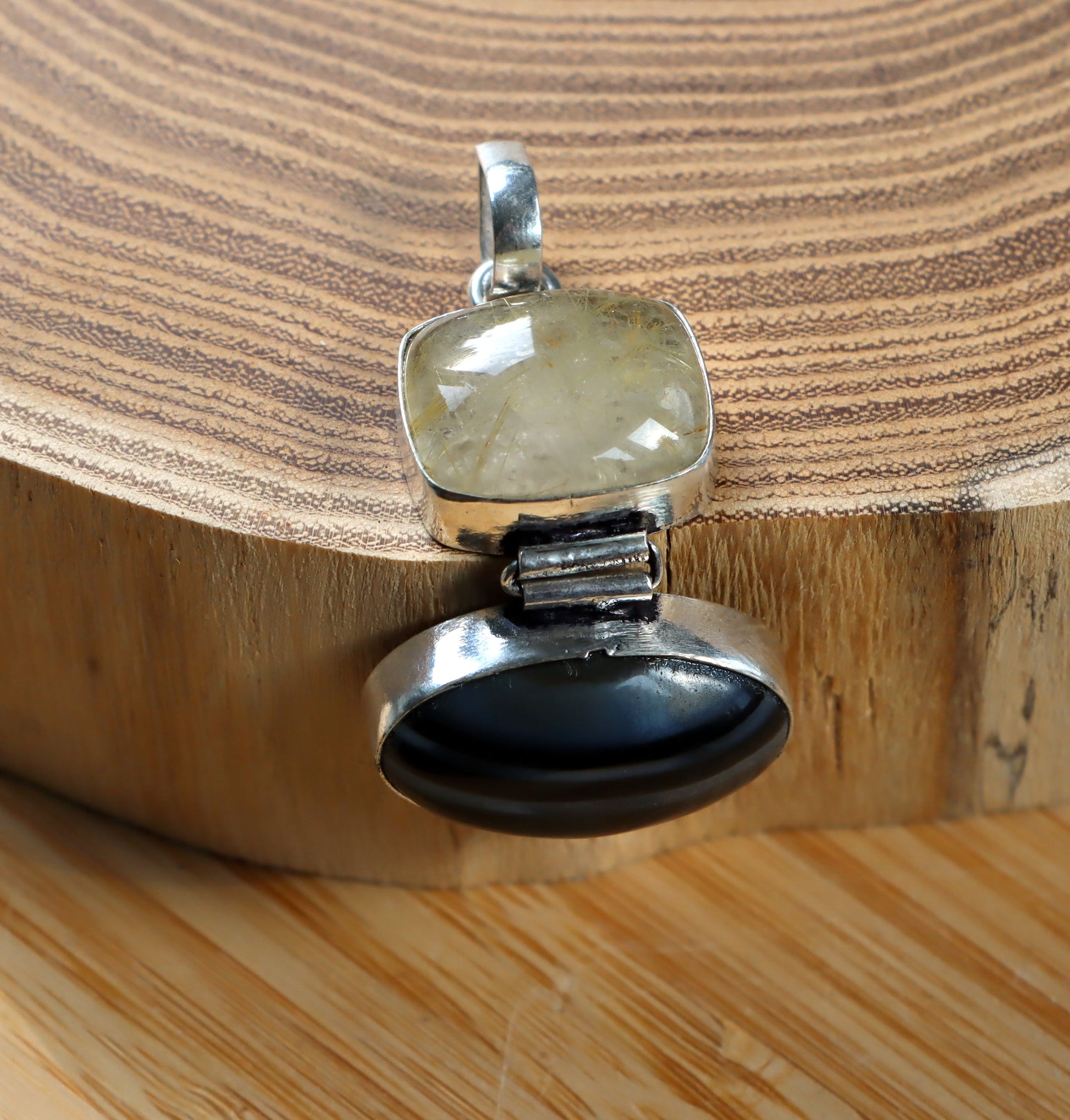 Přívěšek onyx rutil v křišťálu - Supreme Panthers