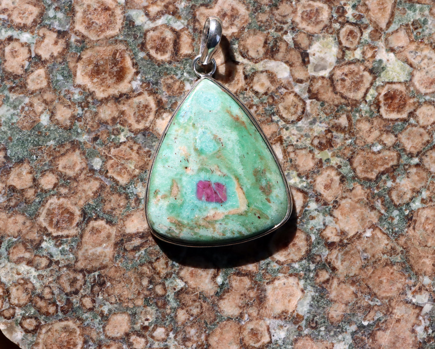 Přívěšek rubín v zoisitu - Supreme Panthers