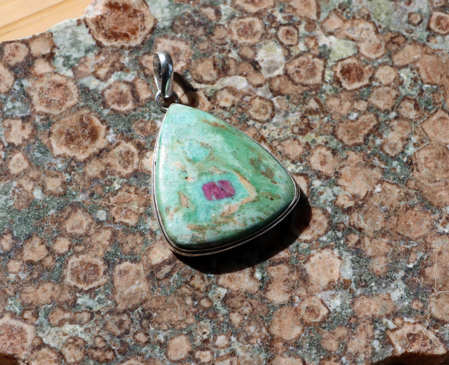 Přívěšek rubín v zoisitu - Supreme Panthers