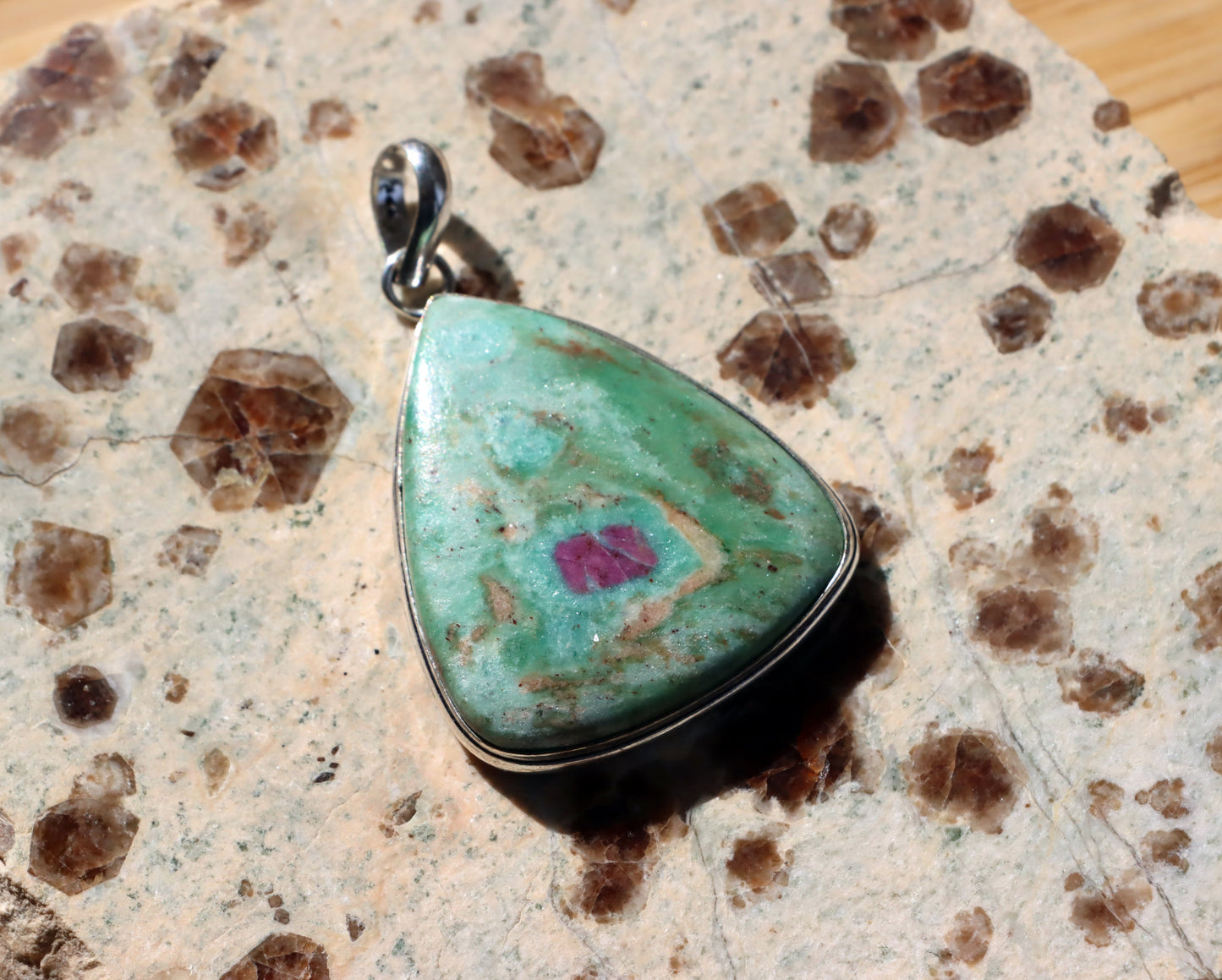 Přívěšek rubín v zoisitu - Supreme Panthers