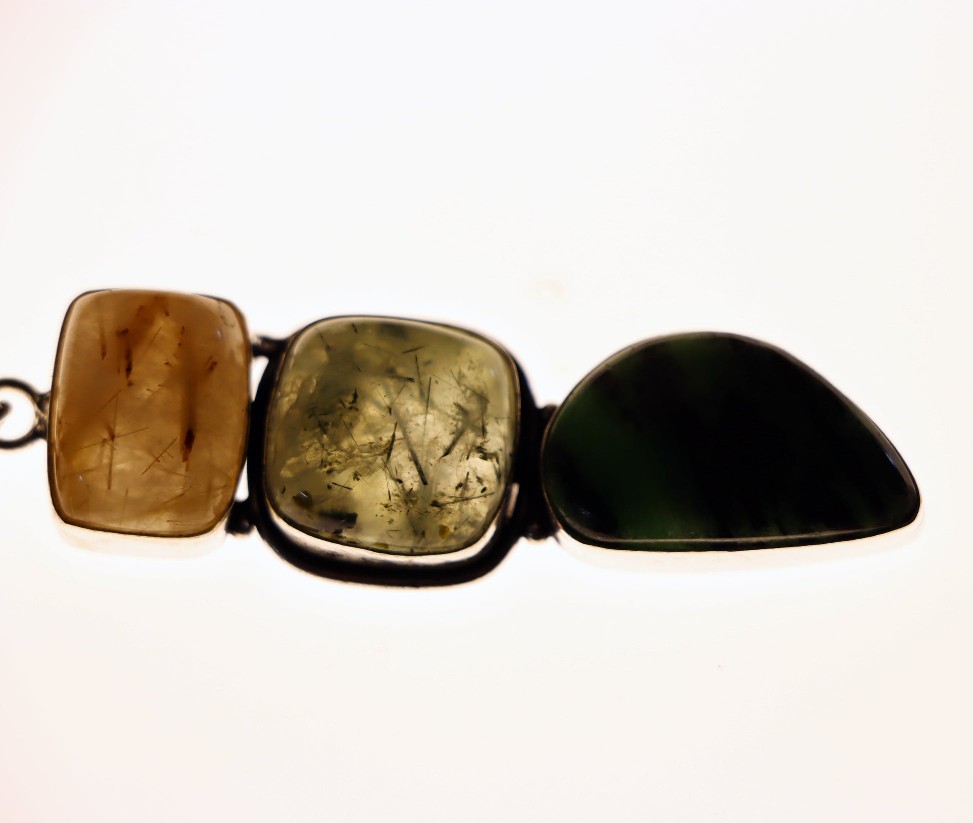 Přívěšek rutil v křišťálu rubín v zoisitu epidot v prehnitu - Supreme Panthers