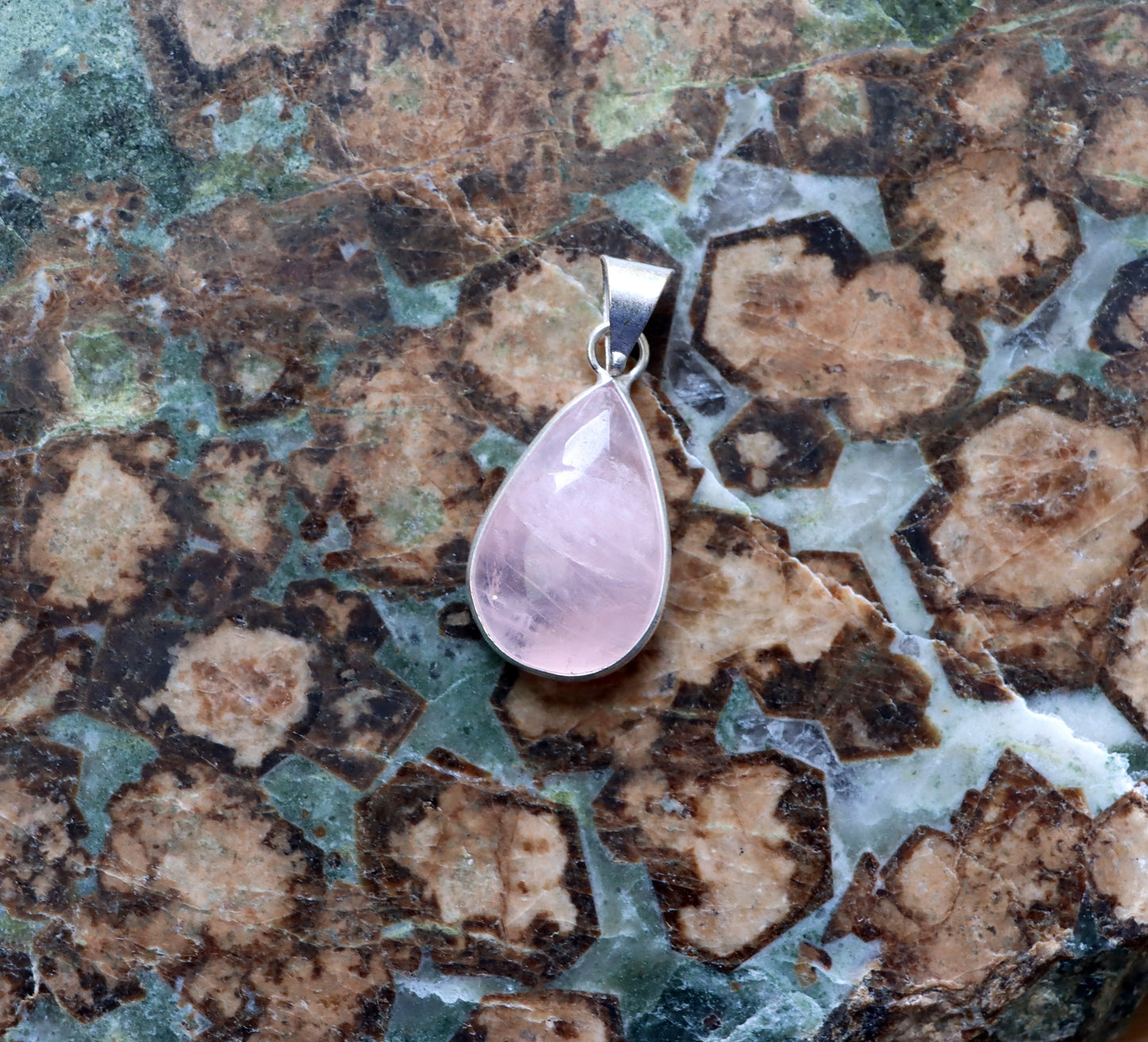 Přívěšek růženín - Supreme Panthers