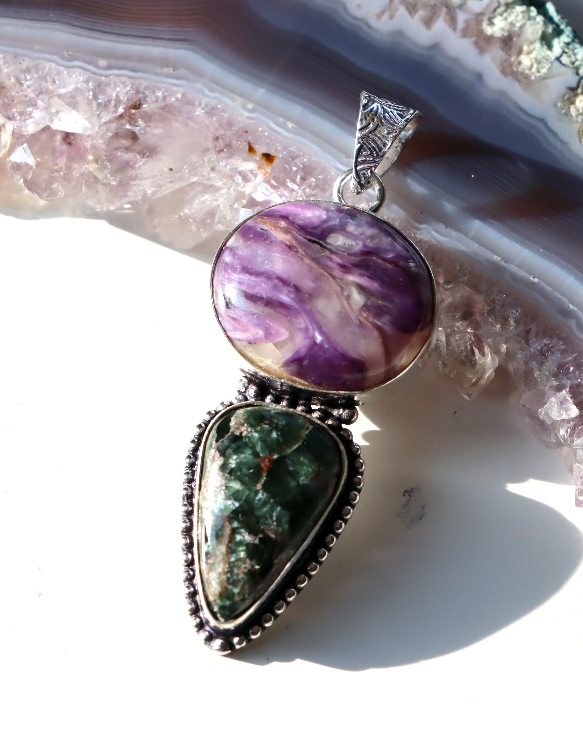 Přívěšek serafinit charoit - Supreme Panthers