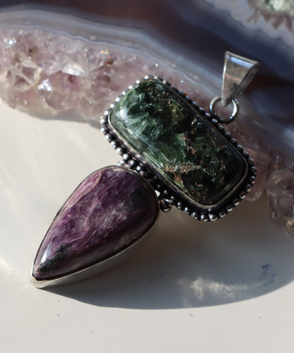 Přívěšek serafinit charoit - Supreme Panthers