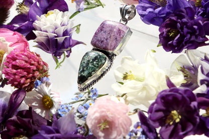 Přívěšek serafinit charoit - Supreme Panthers