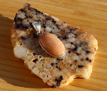 Přívěšek sluneční kámen - Supreme Panthers