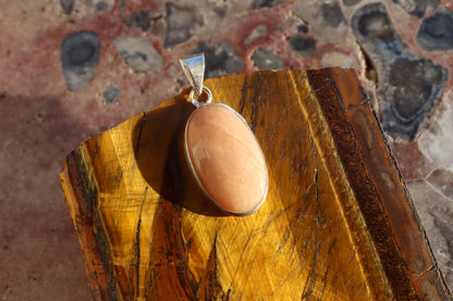 Přívěšek sluneční kámen - Supreme Panthers