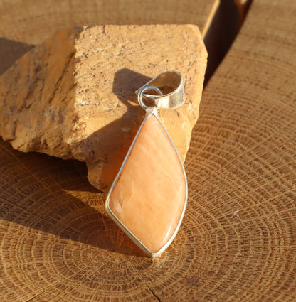 Přívěšek sluneční kámen - Supreme Panthers