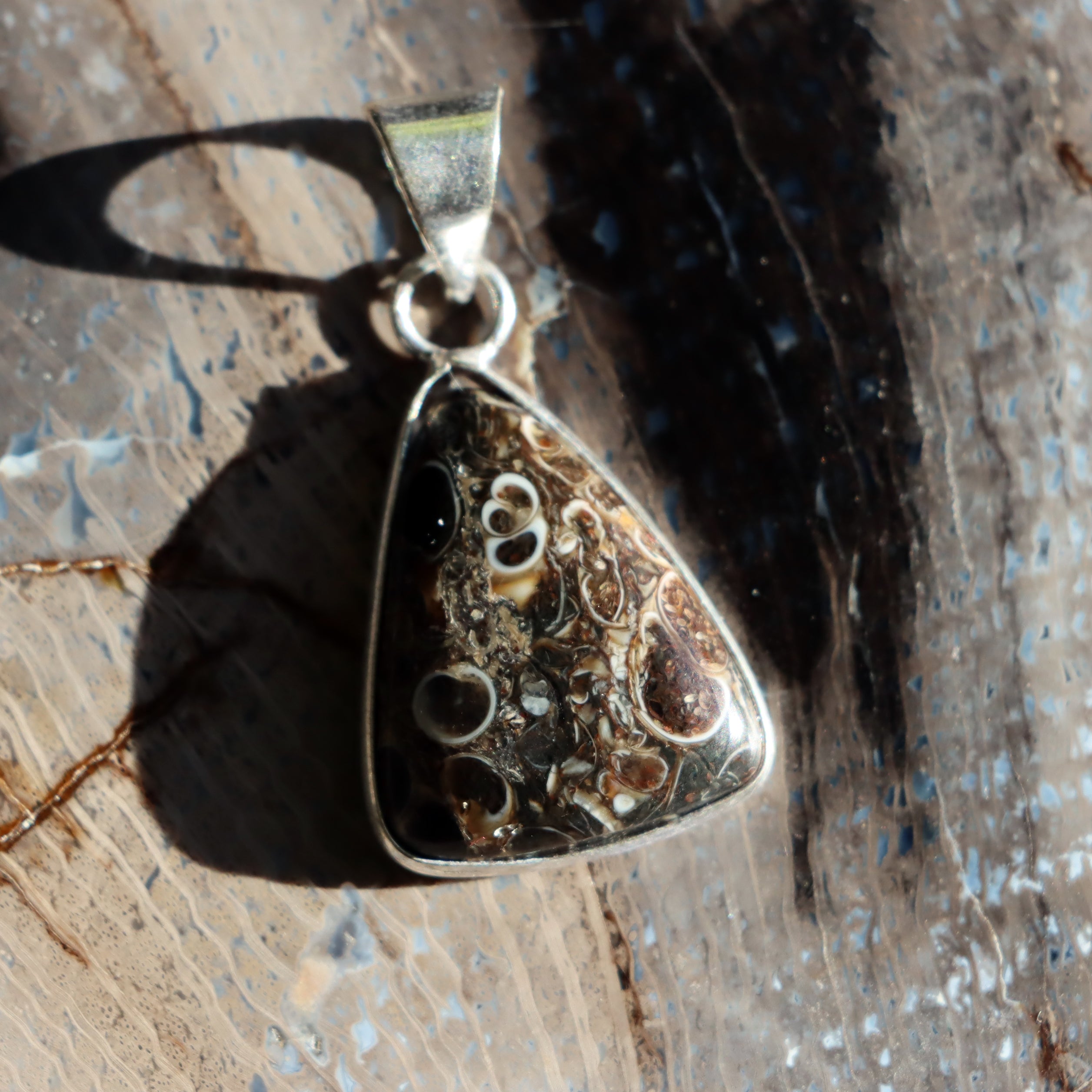 Přívěšek turritella achát - Supreme Panthers