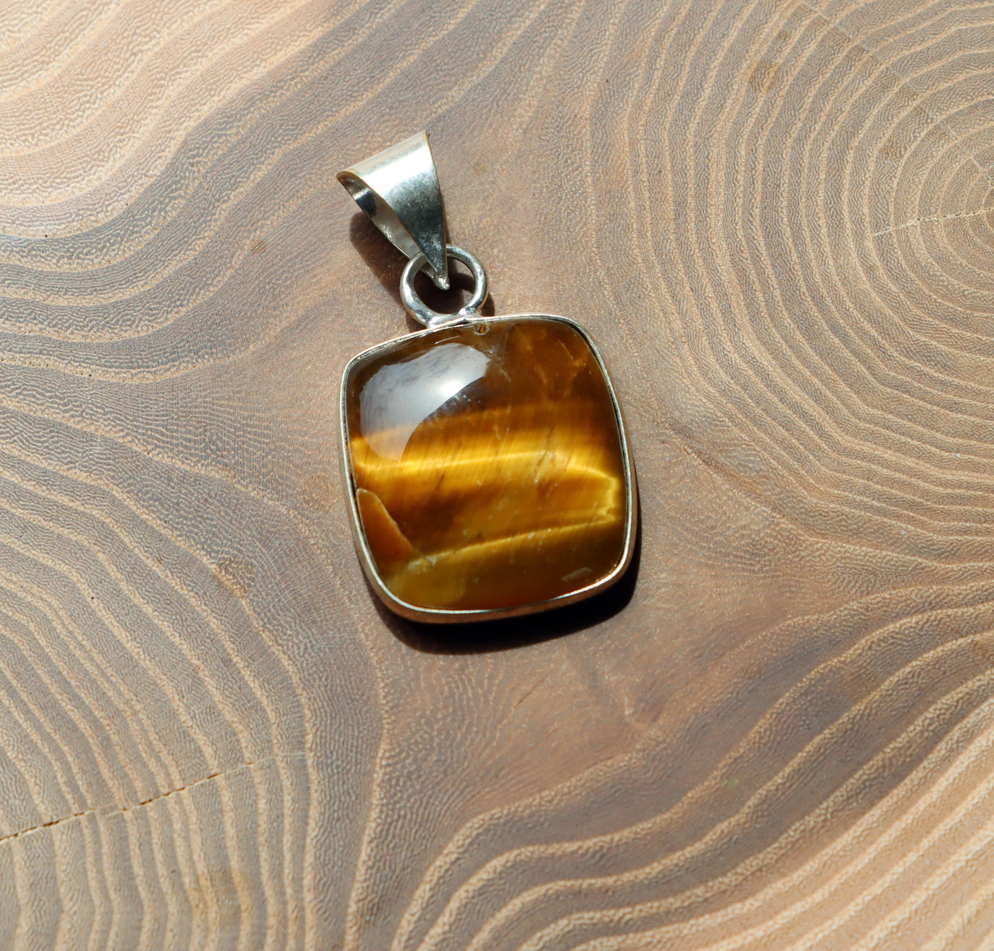 Přívěšek tygří oko - Supreme Panthers