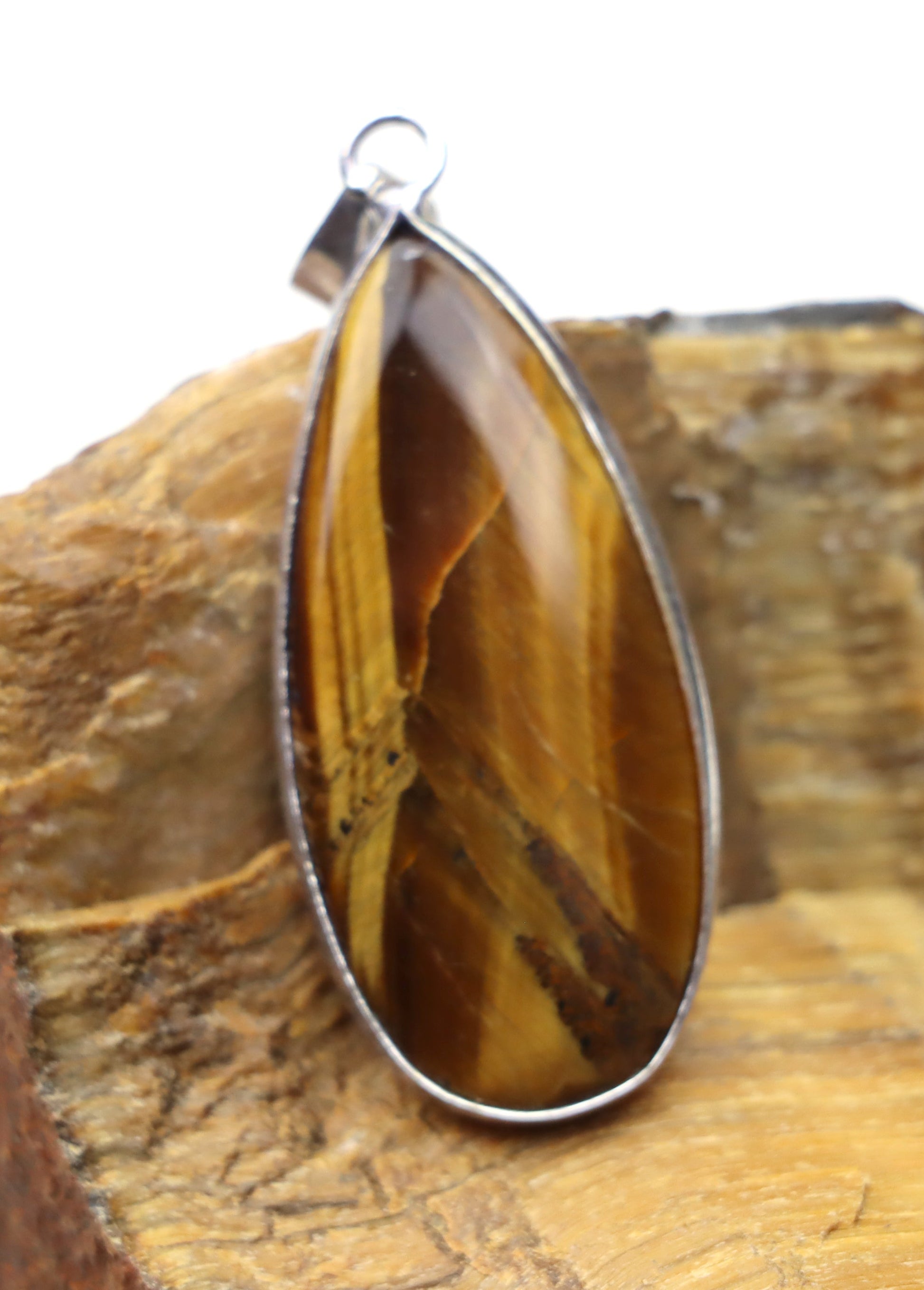 Přívěšek tygří oko - Supreme Panthers