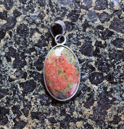 Přívěšek unakit - Supreme Panthers