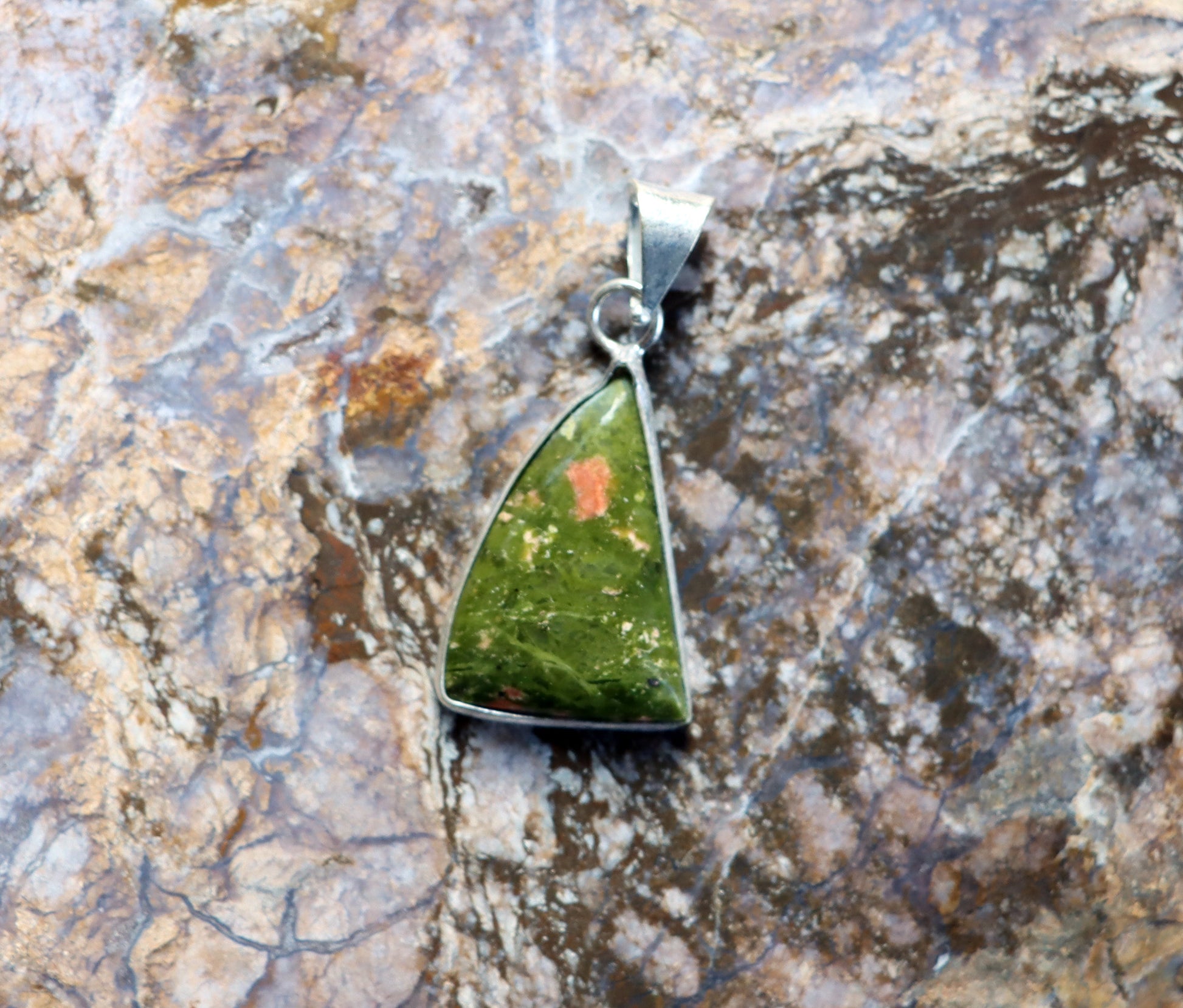 Přívěšek unakit - Supreme Panthers