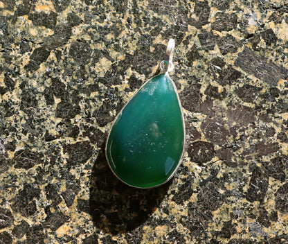 Přívěšek zelený onyx - Supreme Panthers