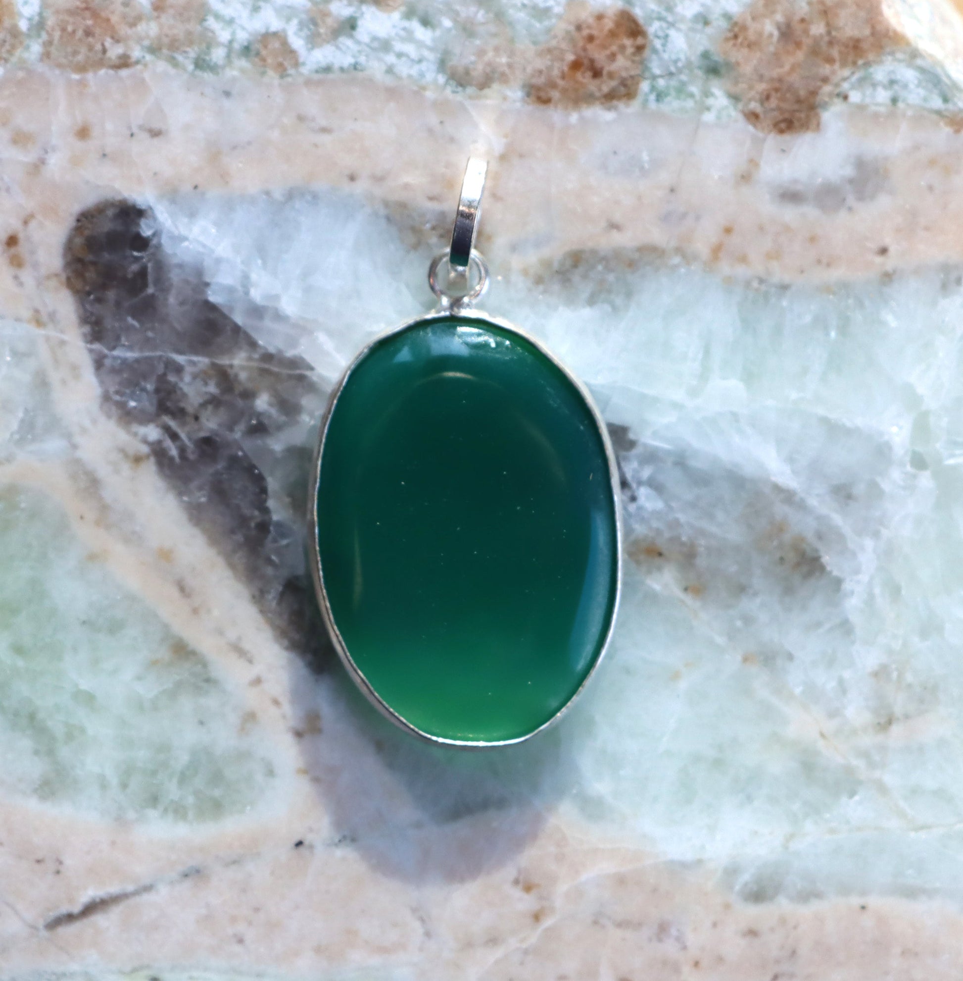 Přívěšek zelený onyx - Supreme Panthers