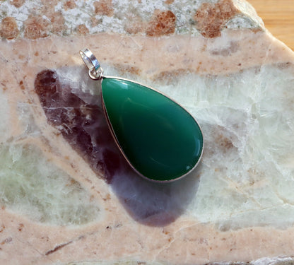 Přívěšek zelený onyx - Supreme Panthers