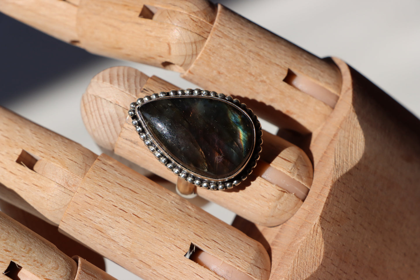 Prsten labradorit fialovorůžový - Supreme Panthers