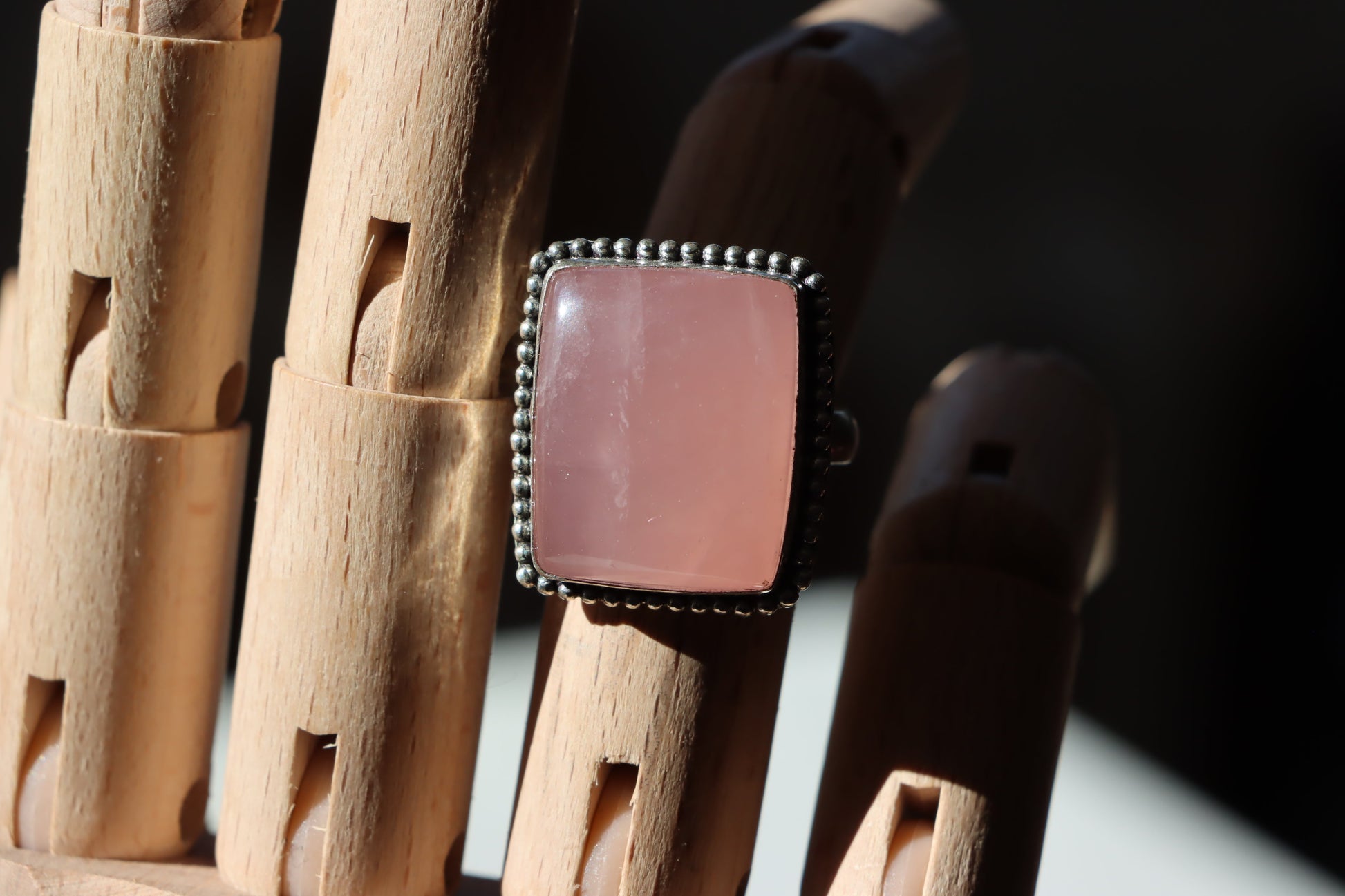 Prsten růženín - Supreme Panthers