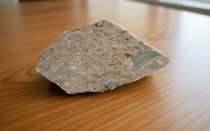 Růžový vápenec se zkamenělinami - Supreme Panthers