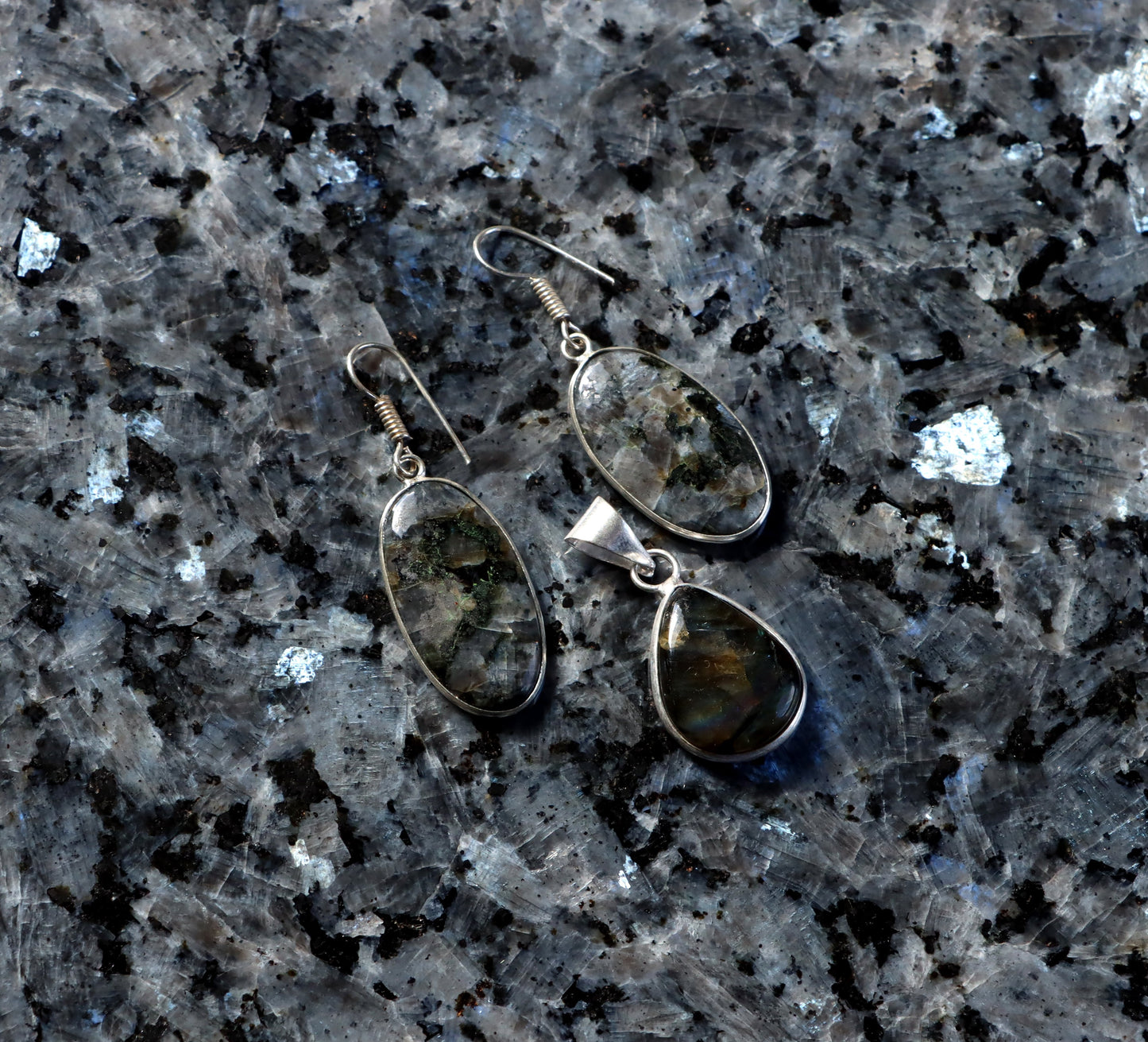 Set přívěšek náušnice labradorit - Supreme Panthers