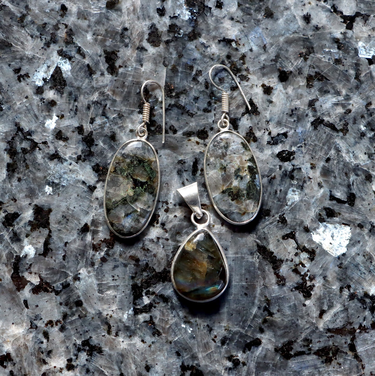 Set přívěšek náušnice labradorit - Supreme Panthers