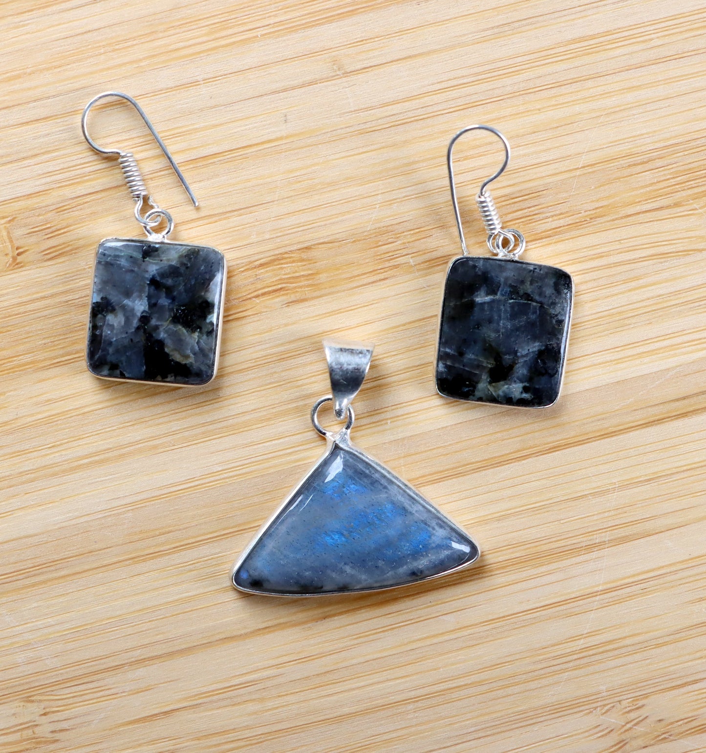 Set přívěšek náušnice labradorit - Supreme Panthers