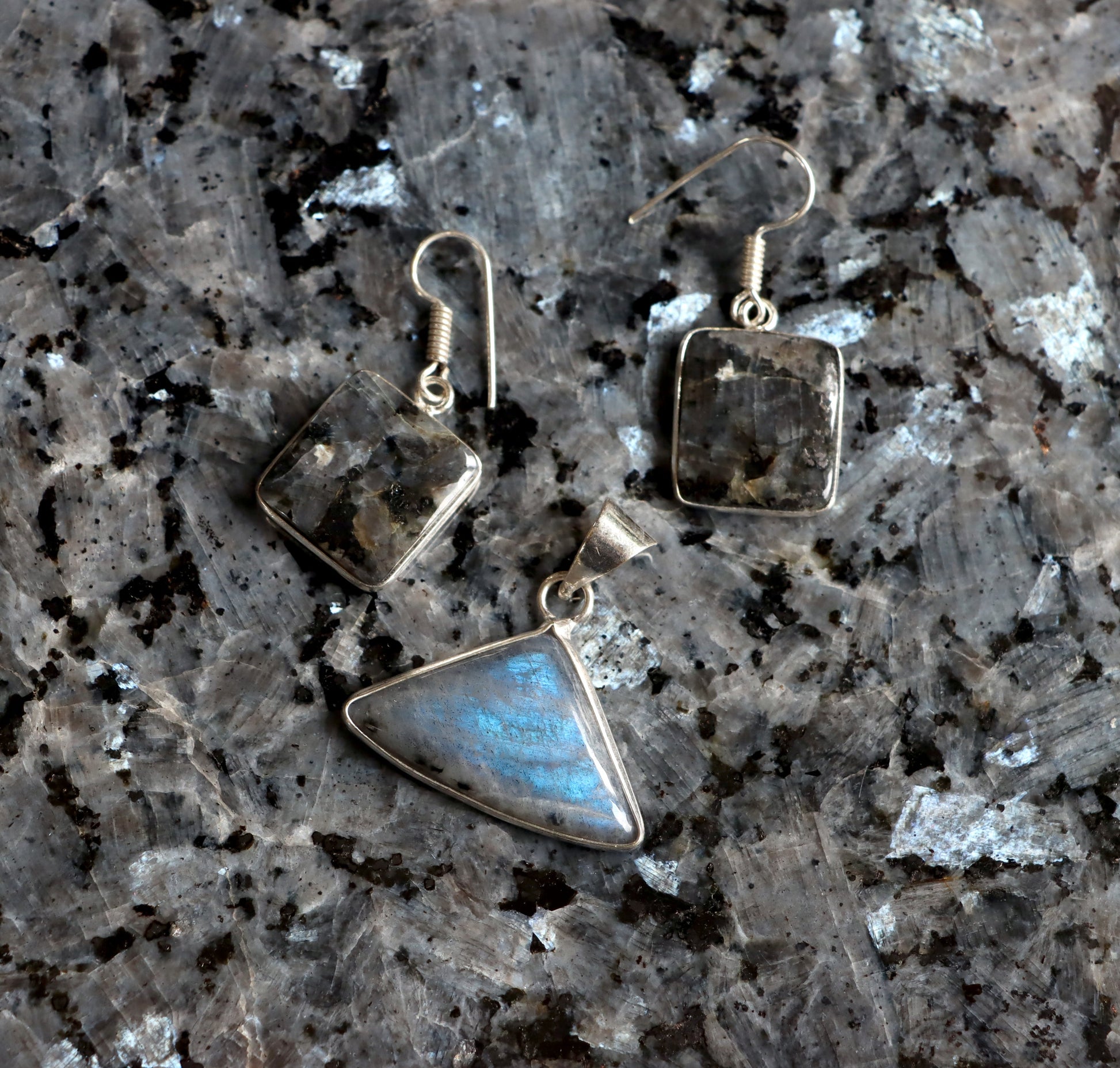 Set přívěšek náušnice labradorit - Supreme Panthers