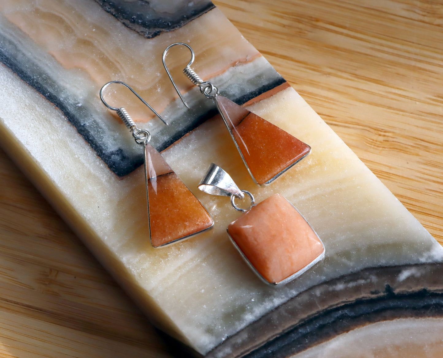 Set přívěšek náušnice sluneční kámen - Supreme Panthers