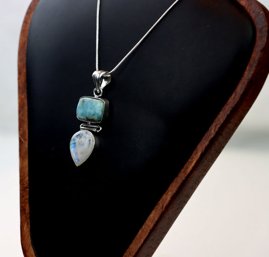 Set (řetízek, dvoudílný přívěsek) – larimar a měsíční kámen „Luna Borealis“ - Supreme Panthers