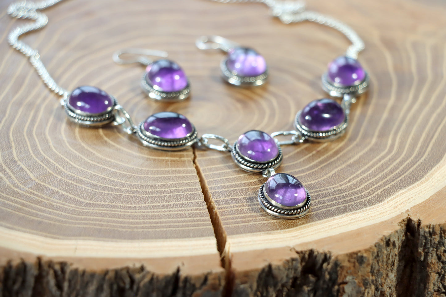 Souprava náhrdelník a náušnice s ametystem – elegance v purpurovém lesku - Supreme Panthers