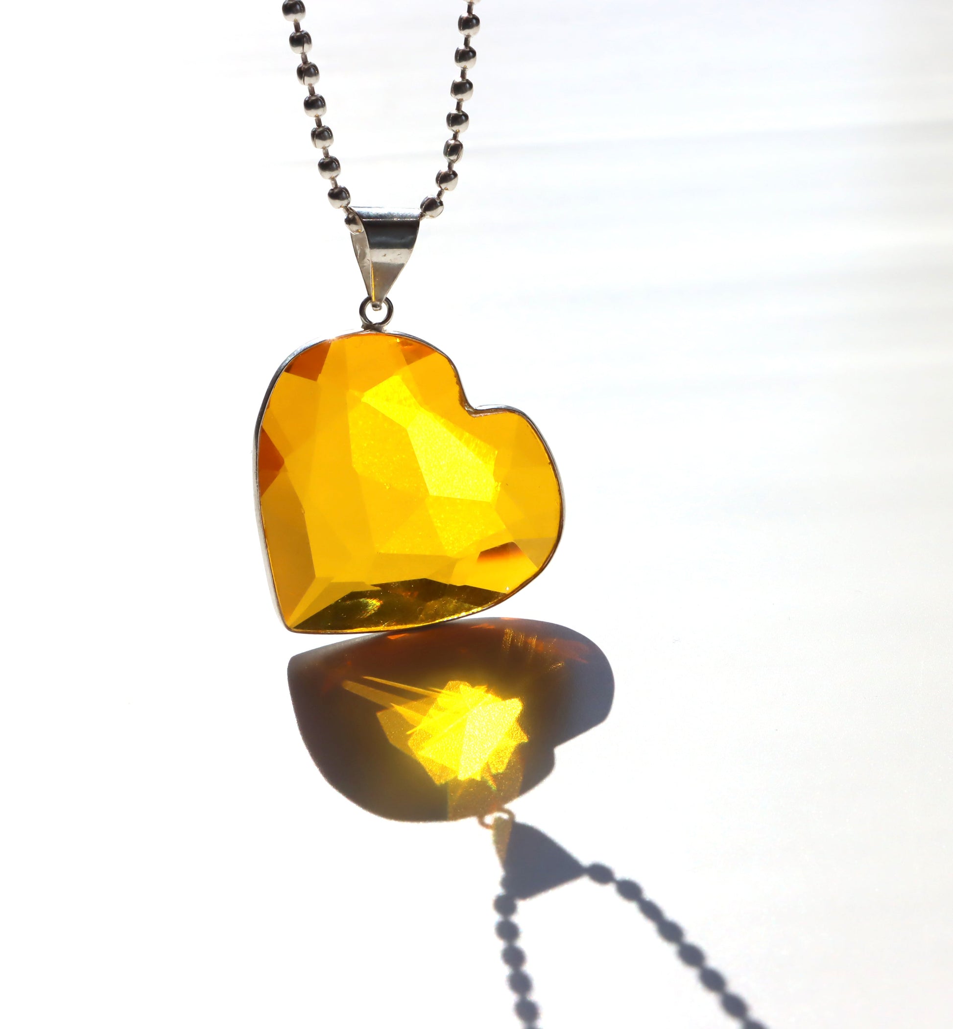 Srdce z přírodního citrínu – v teplém oranžovém odstínu - Supreme Panthers