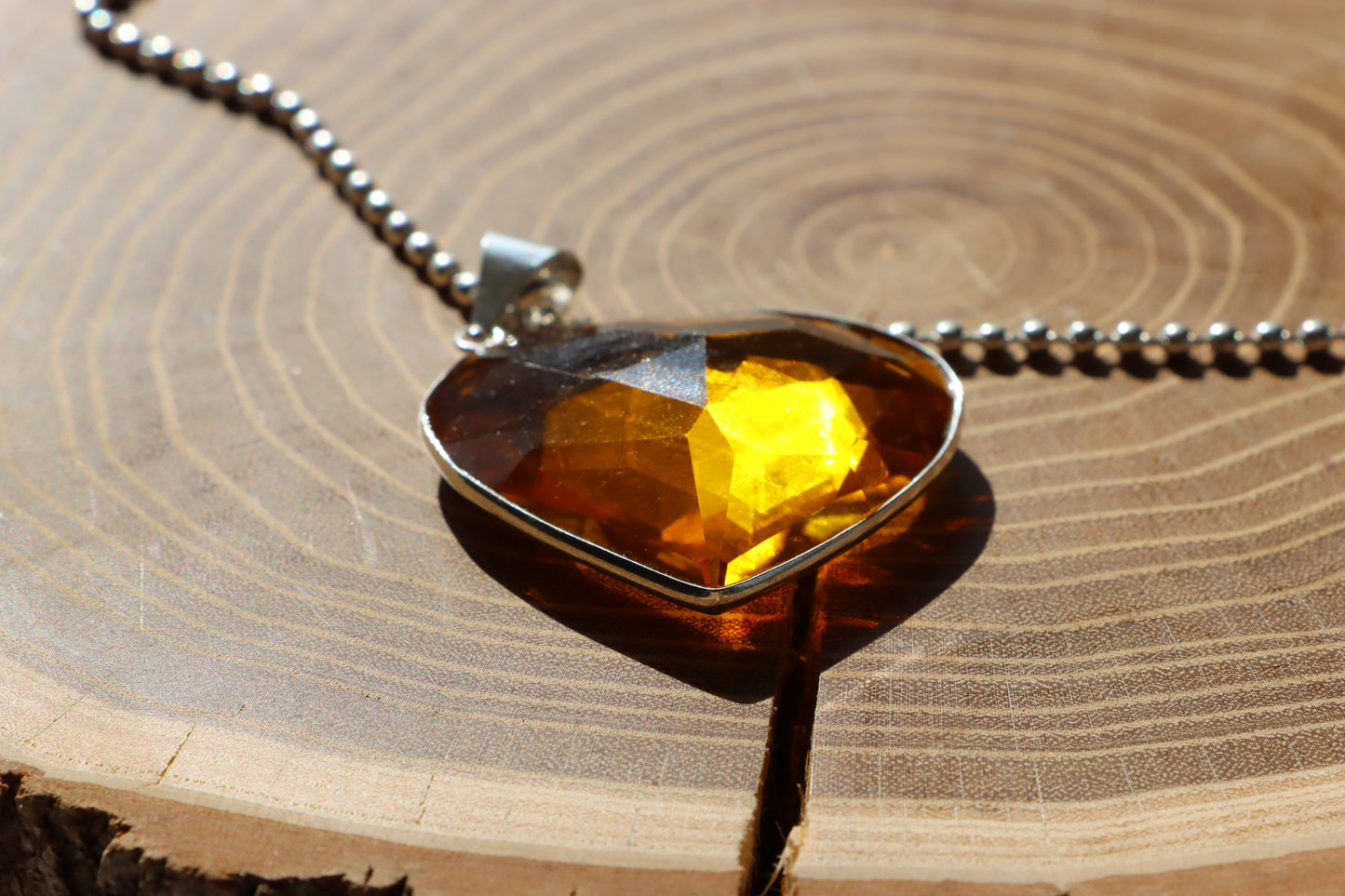 Srdce z přírodního citrínu – v teplém oranžovém odstínu - Supreme Panthers