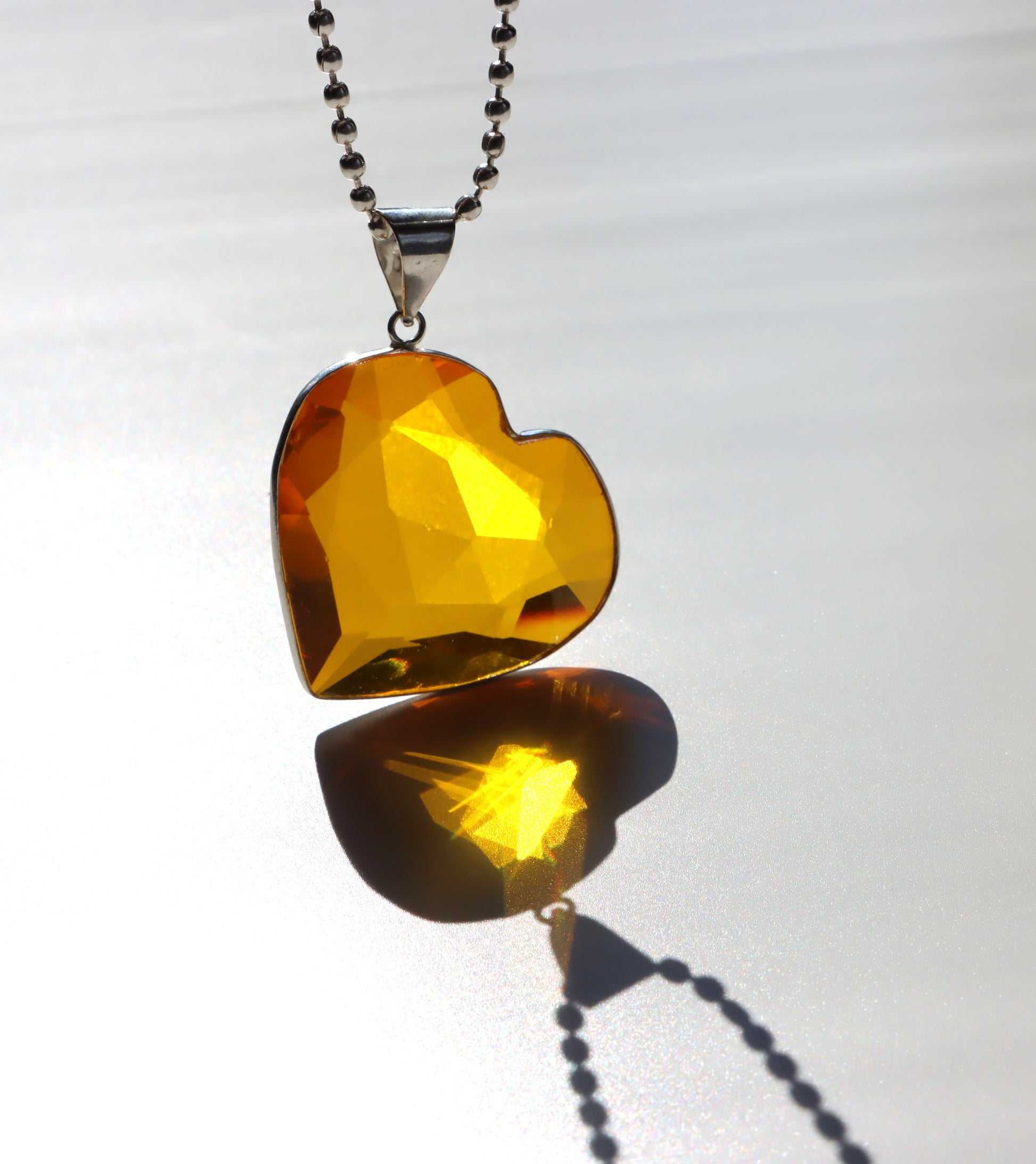 Srdce z přírodního citrínu – v teplém oranžovém odstínu - Supreme Panthers