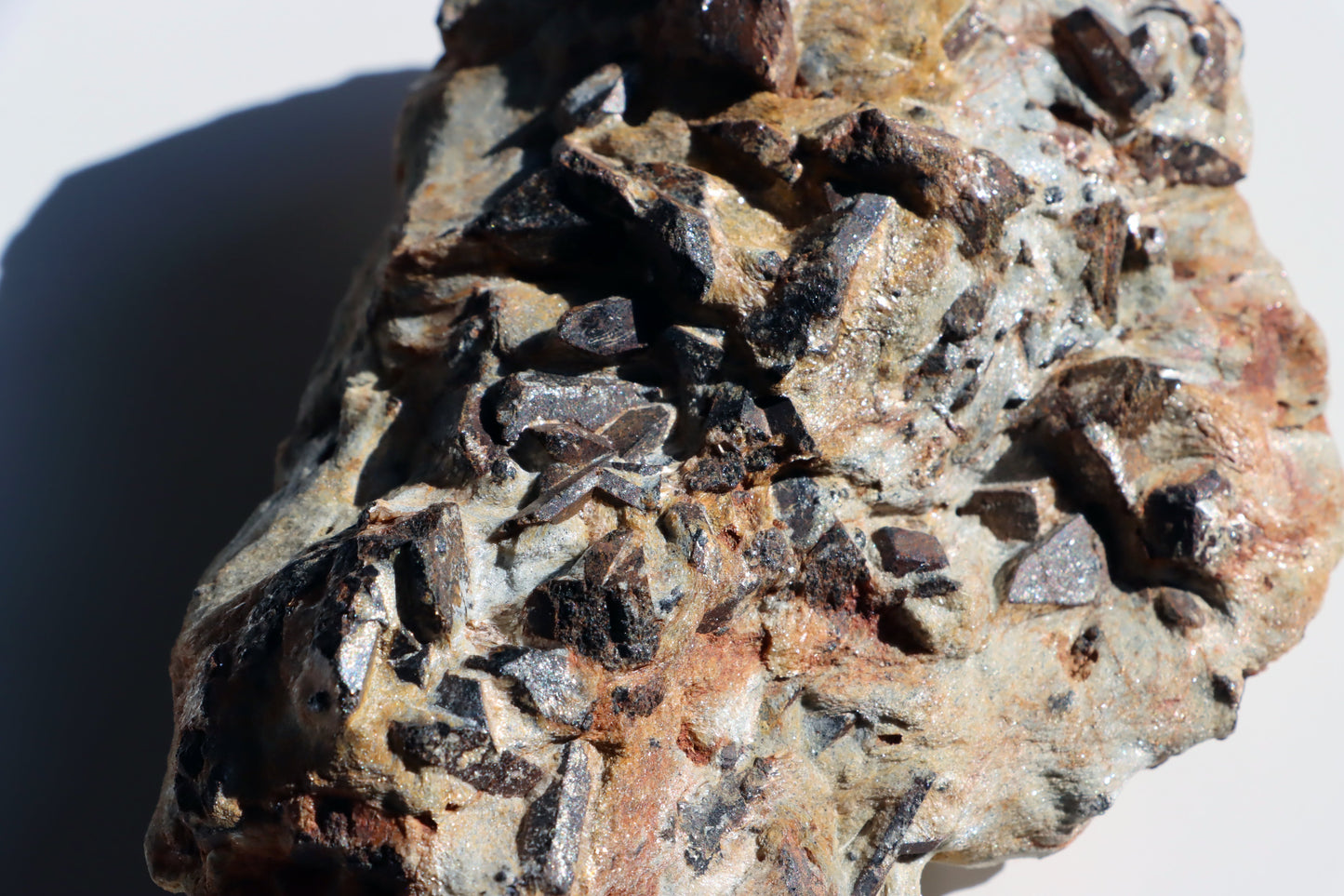 Staurolit kříže ve svoru, r. 1946 - 1955 - Supreme Panthers