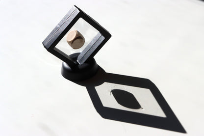 Stojan čtvercový moderní černý - Supreme Panthers