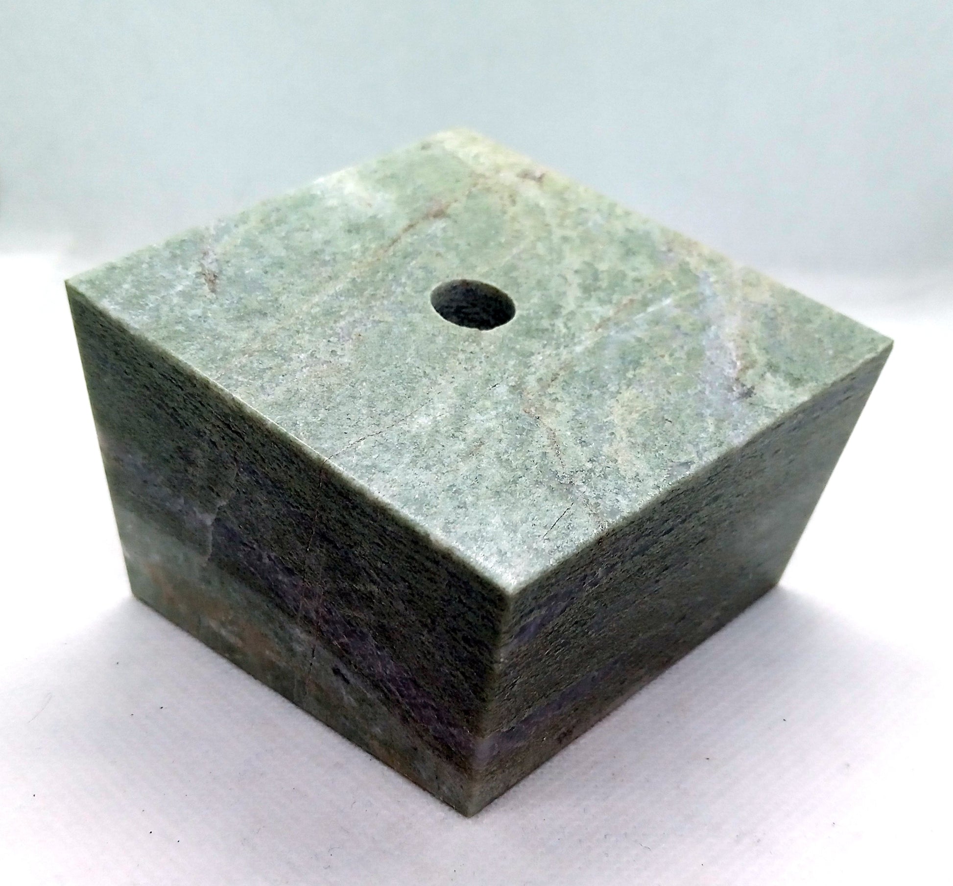 Stojánek na tužky ze zeleného mramoru - Supreme Panthers